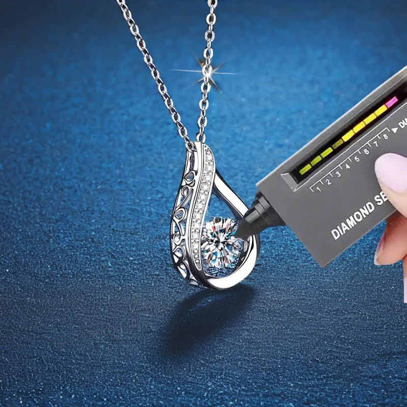 In Stock [18-Year-Old Factory] Korean Style S925 Sterling Silver Smart Water Drop 1 Carat Moissanite Necklace Manufacturer