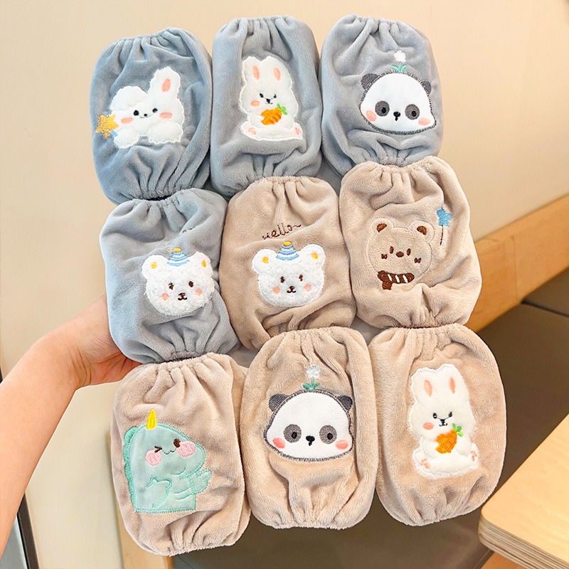 Children's oversleeves baby autumn and winter little girl cute cartoon anti-fouling stain-resistant boys and girls protective sleeves infant oversleeves