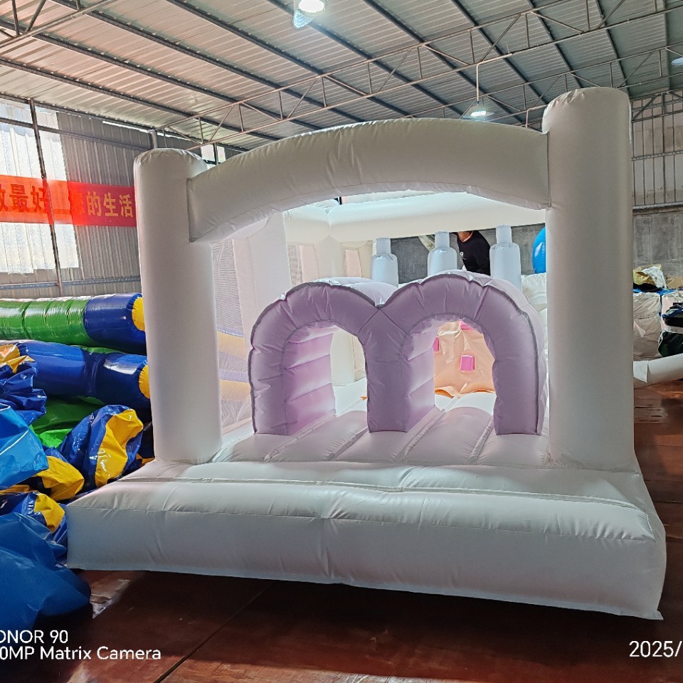 Internet Celebrating Inflatable Wedding Trampoline European and American Children's Party Trampoline Castle Indoor Household Small Bubble House Tent