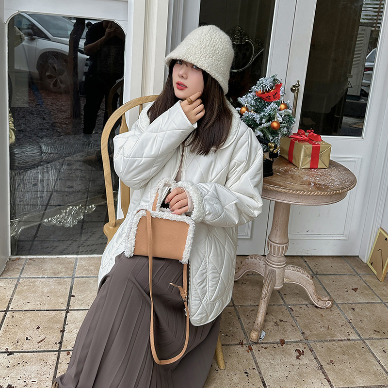 W949 Xuanchen Micro Fat Large Size Winter New Thickened Rhombus Cotton-padded jacket Fat MM200 Jin Doll Collar Warm Jacket