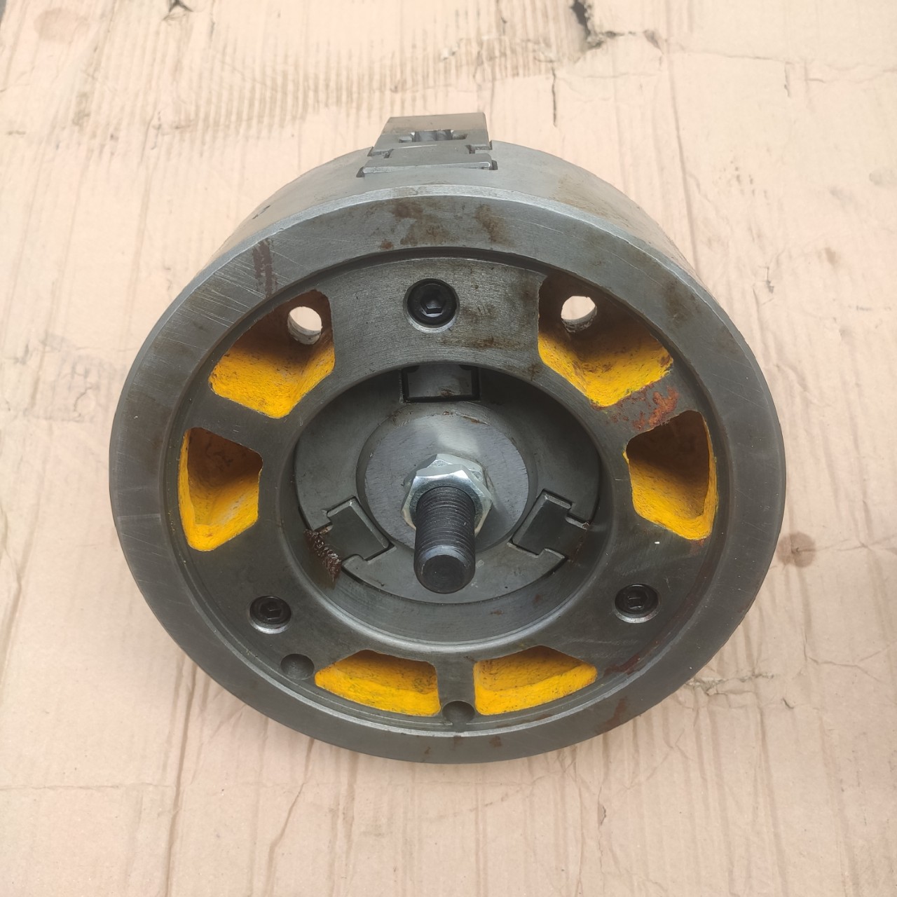 Machine lathe Wuxi Jianhua three-jaw wedge power chuck K 51 500