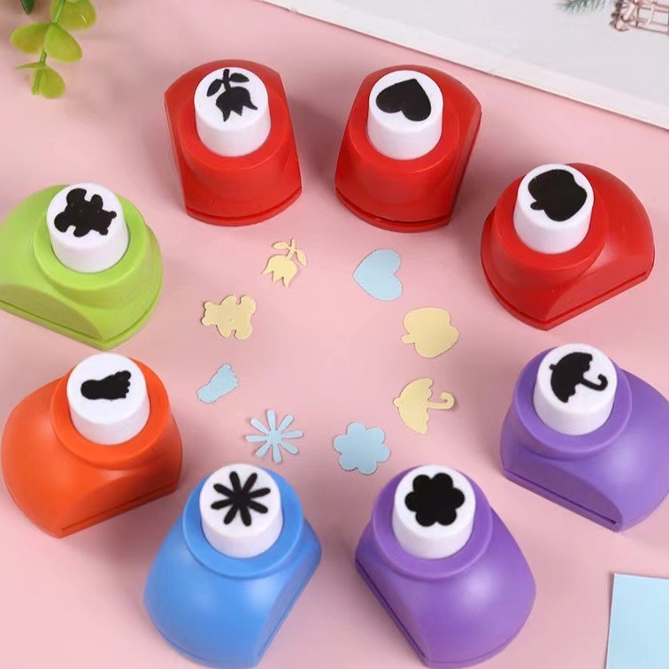 Embossing Tool, Medium-Sized DIY Craft Embossing Machine for Children, Embossing Punch Machine, Flower Embossing Tool, Children's Educational Loose Goods