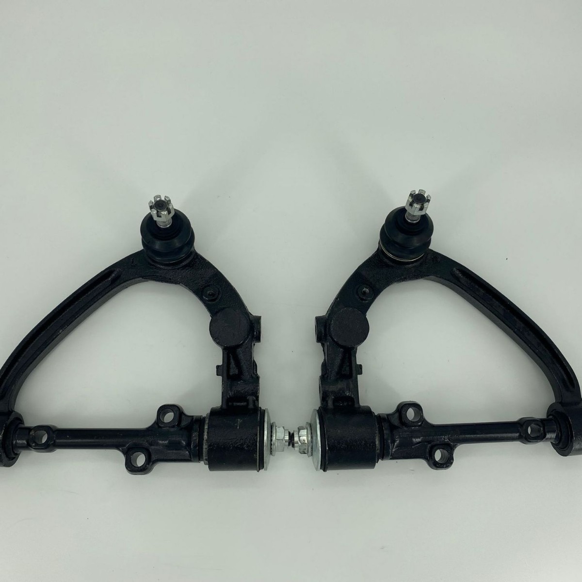 For Toyota Sea Lion Upper Swing Arm 48068-29225 48067-29225 48067-29215