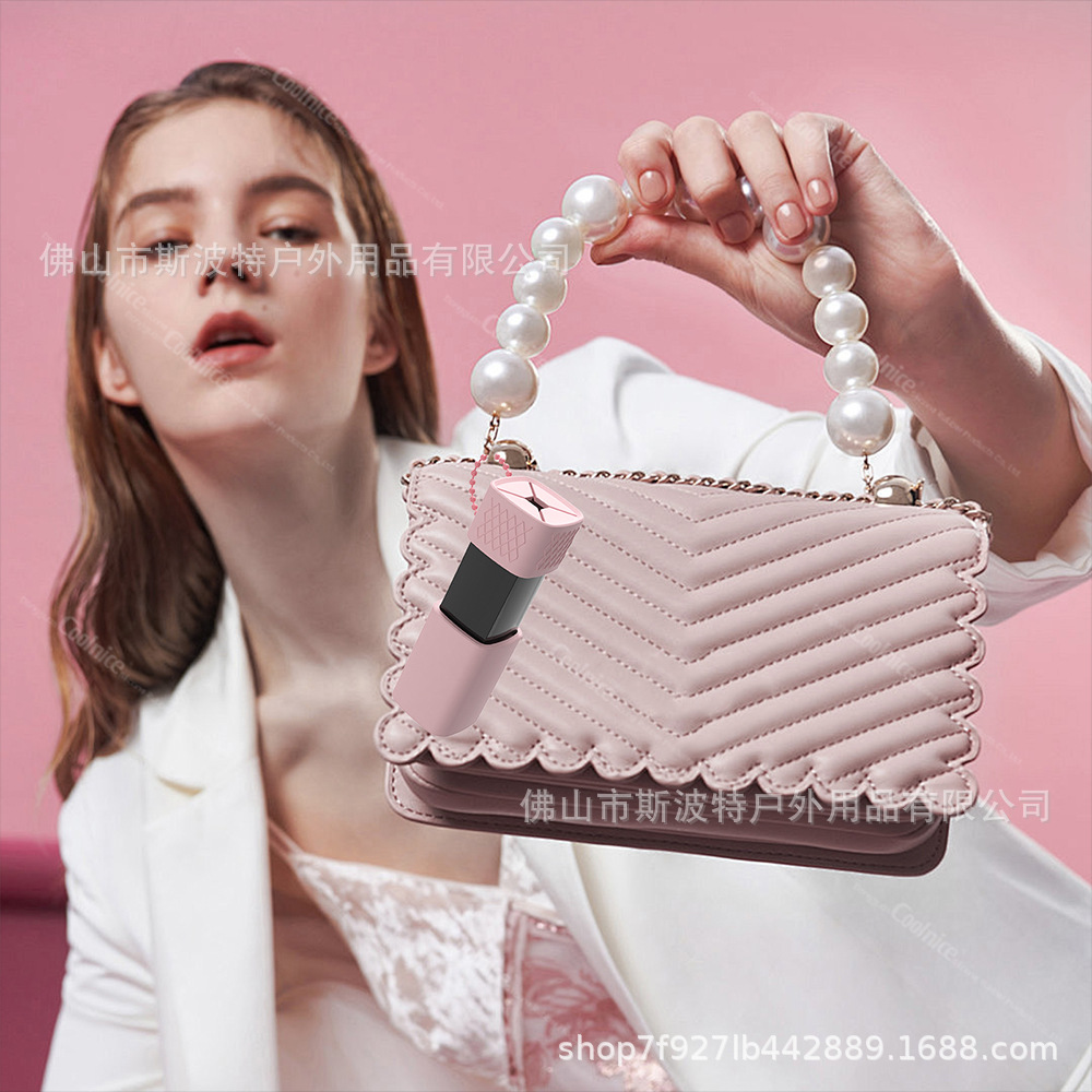 Cross-border Creative Beauty New Products Wholesale Portable Lipstick Protective Case Wholesale Lipstick Storage Bag Silicone Lipstick Case