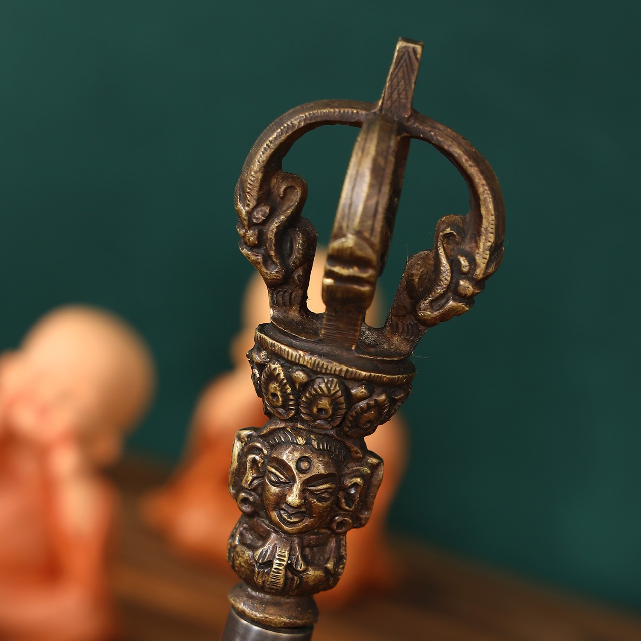 King Kong Bell Pestle Nepal Handmade Glow Diamond Bell Instrument Bronze Five-strand Nine-strand Diamond Pestle Copper Bell Ornaments