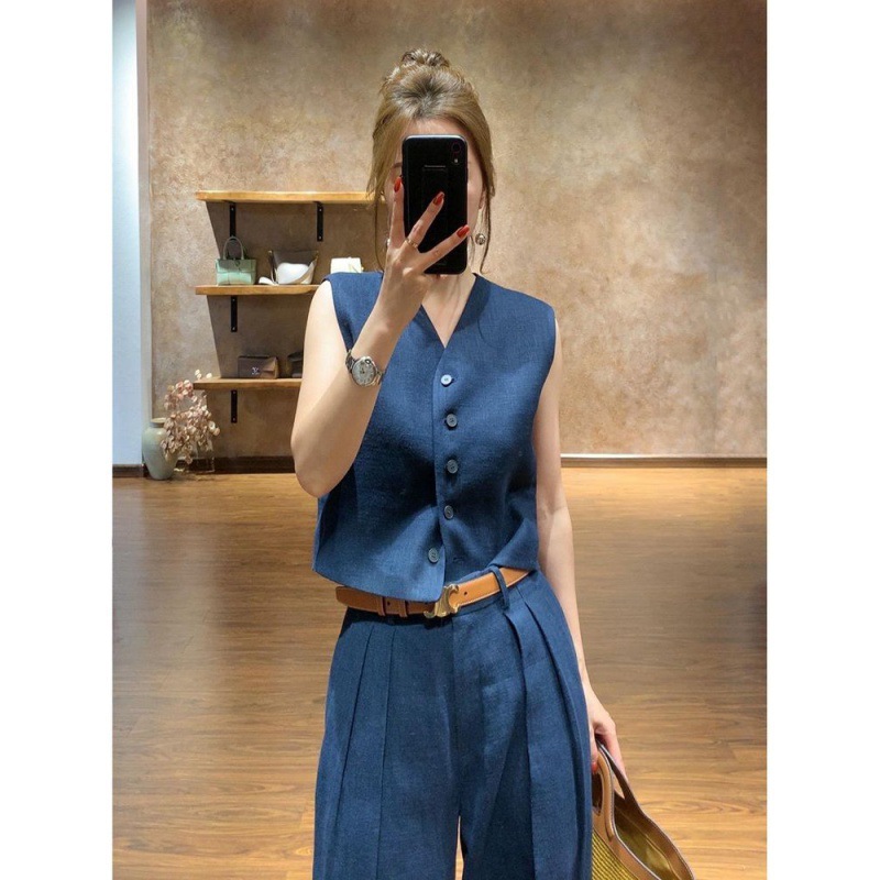 2025 summer small wear a set of lively age-reducing fashion high-end feeling small style vest suit