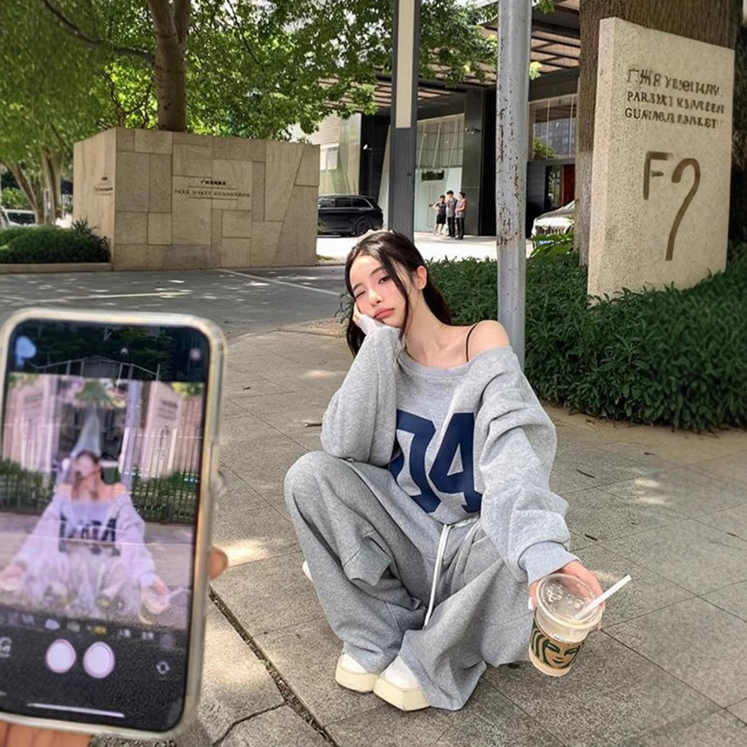 2024 American Retro Letter Printed Wide Leg Pants Women's Early Autumn New Loose Casual Vertical Slim-fit Mop Pants