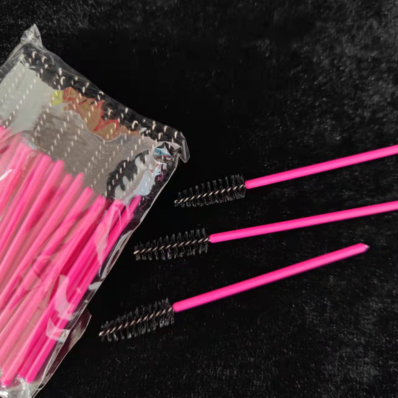 Disposable eyelash brush eyelash roll eyelash comb grafting eyelash tool color brush manufacturers batch