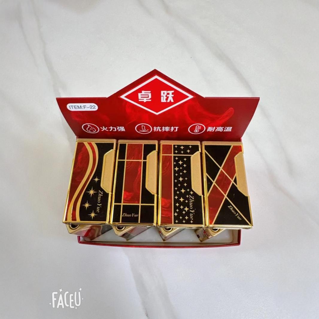 Creative generous side play Zhuo Yue F22 iron shell straight windproof lighter cigarette lighter business fashion gifts