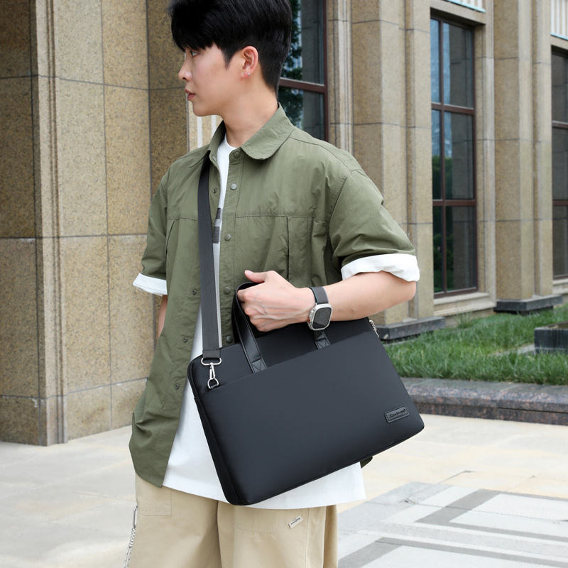 New Lightweight Laptop Bag for Business Trips 15.6inch Crossbody Bag Shoulder Business Commuter Briefcase Foreign Trade