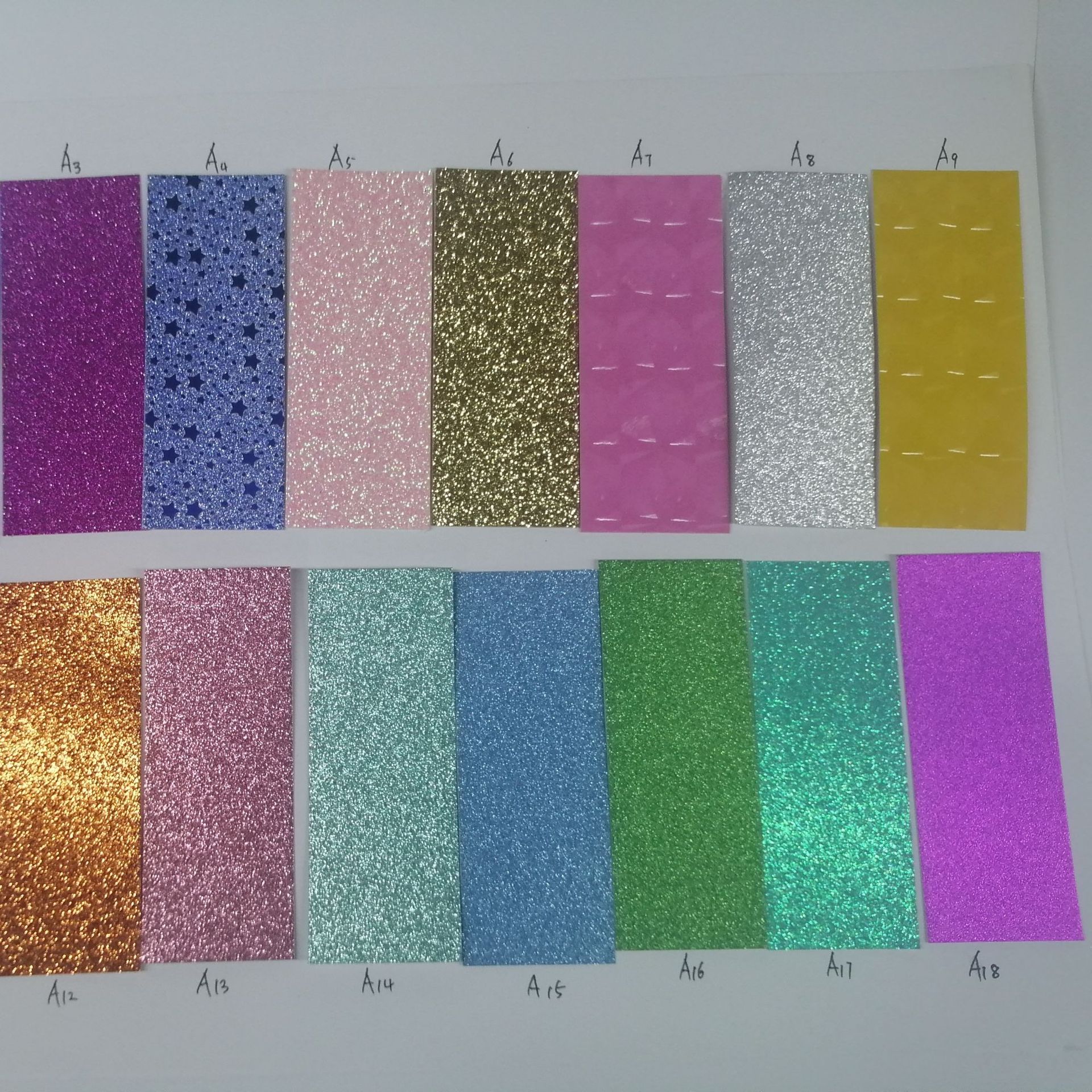 Картон для подложки под накладные ресницы, цветной