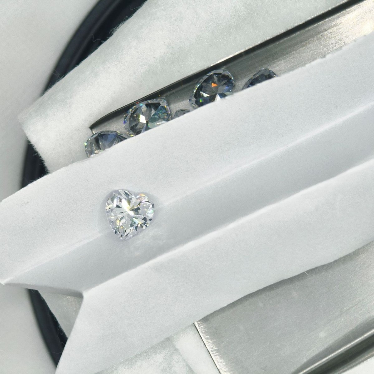 Heart-Shaped Hs Guaitai Material 5Aspg Cut Zircon Cubic Zirconia Loose Stone