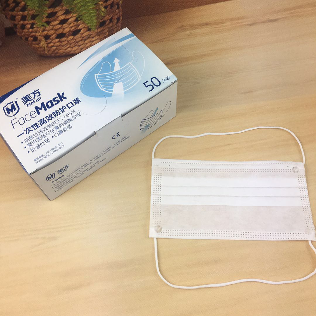 Supply of Disposable White Three-Layer Non-Woven Strap Pullover, Breathable Hanging Brain-Strength Dust Mask