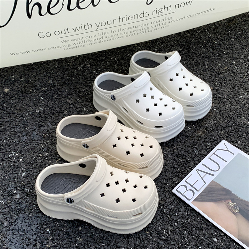 Толстосолейные обувь с отверстиями женская увеличенная противоскользящая пузырьковая обувь женская интернет-хит супер популярные платформенные Baotou сланцы маленькие сандалии