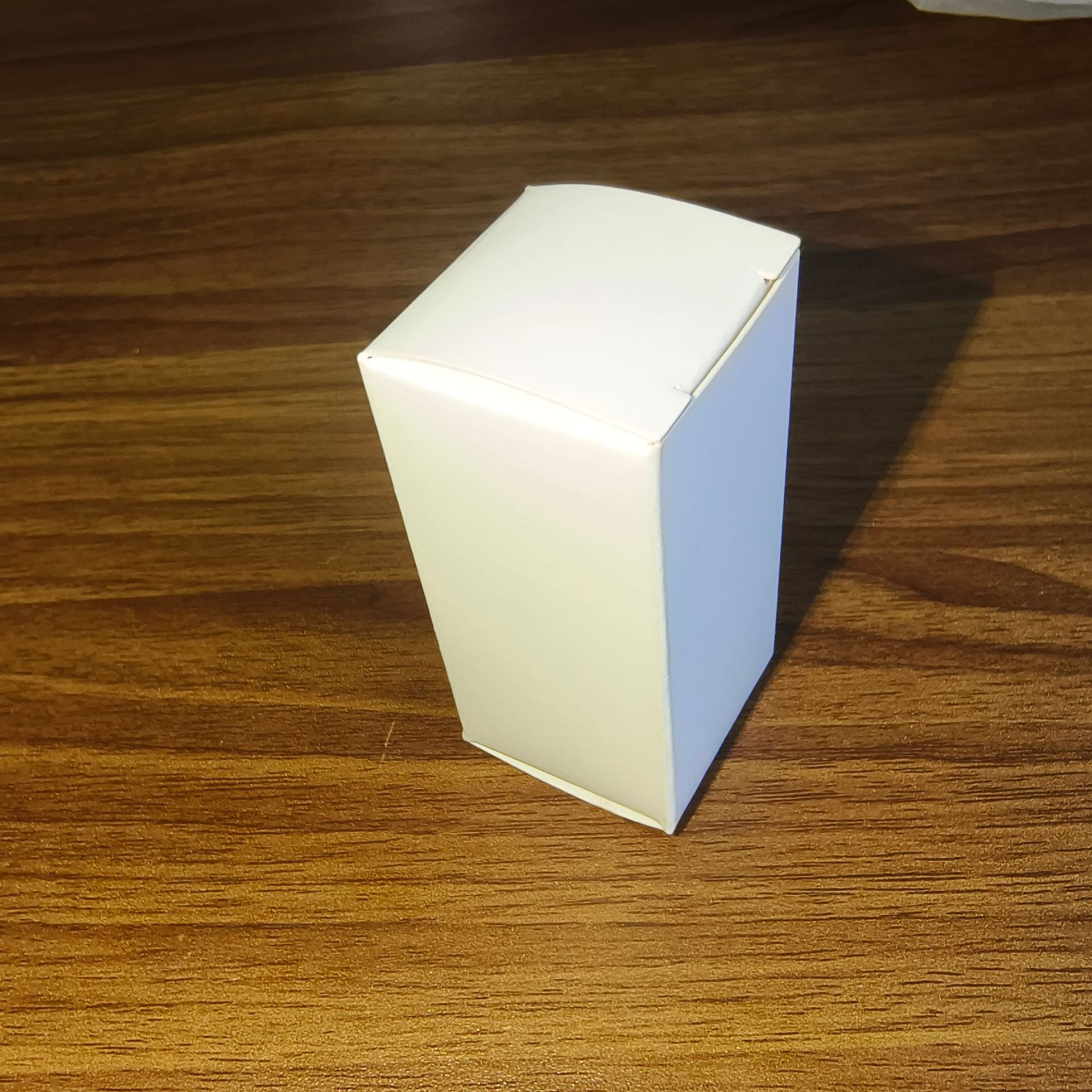 Blank Boxes Are Simple to Print Letters, Moisture-Proof and Dust-Proof. Fast Delivery Is Available in Unlimited Quantities of Tens or Hundreds