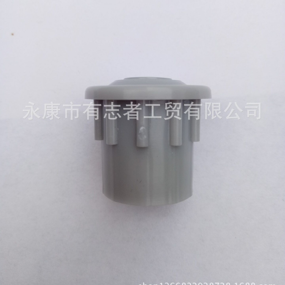 Single-pole drying rack needs to be fitted with nuts and lower plugs of floor drying rack accessories.