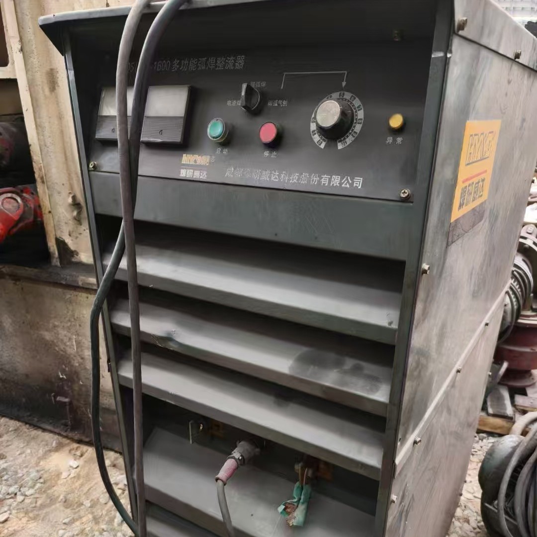 Sell a Second-Hand 1600 Dc Submerged Arc Welding Host, Welding Yanweida Submerged Arc Welding Gas Cutting Welding Trolley