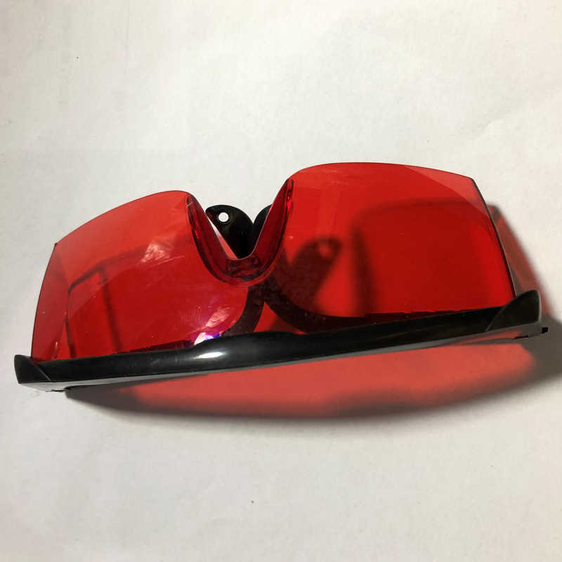 Yunbei goggles red green lens protection labor protection work glasses laser infrared eye mask