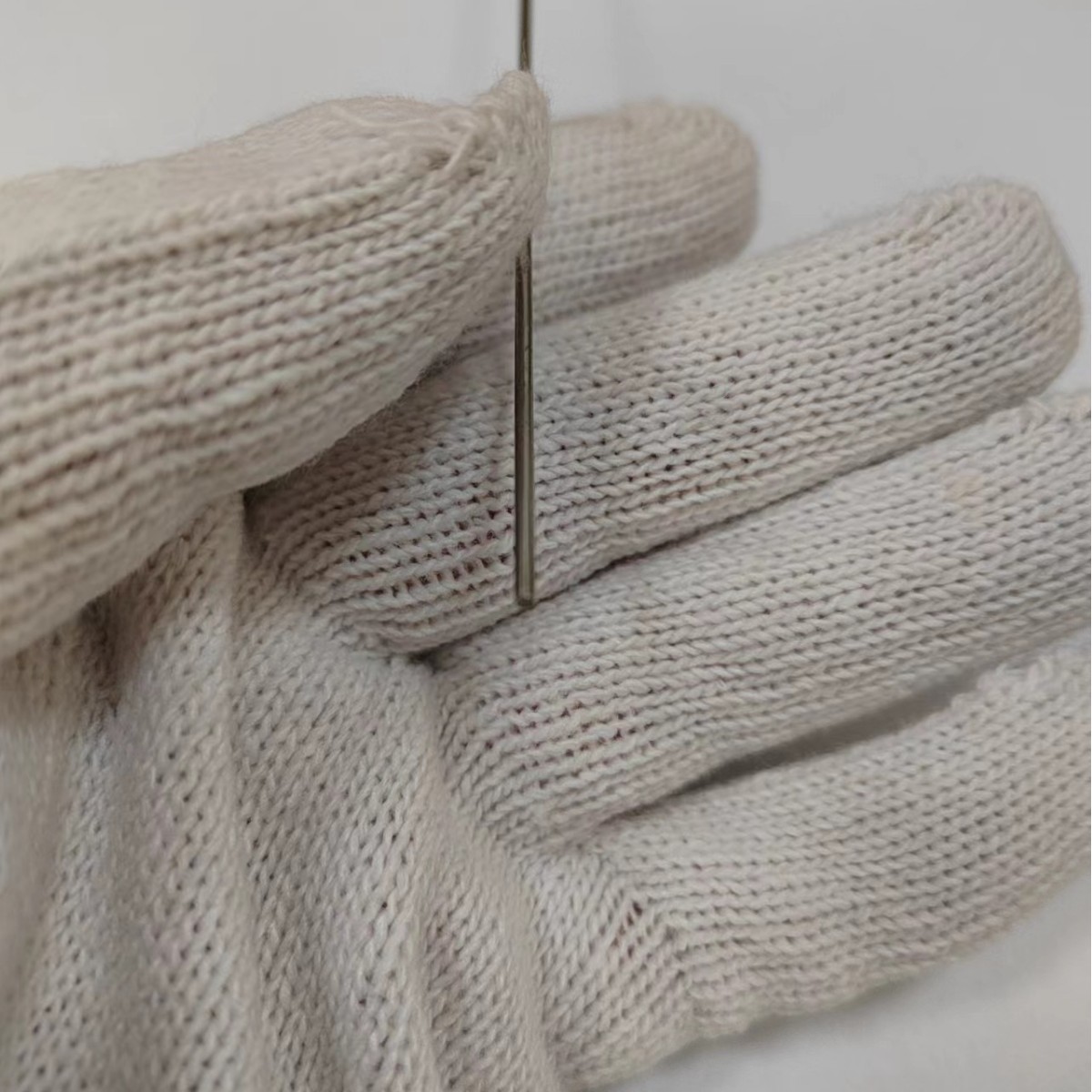 C103 Niobium (Nb) Matrix + 10% Hafnium (Hf) + 1% Titanium (Ti) Trace Zirconium (Zr≤0.7%)