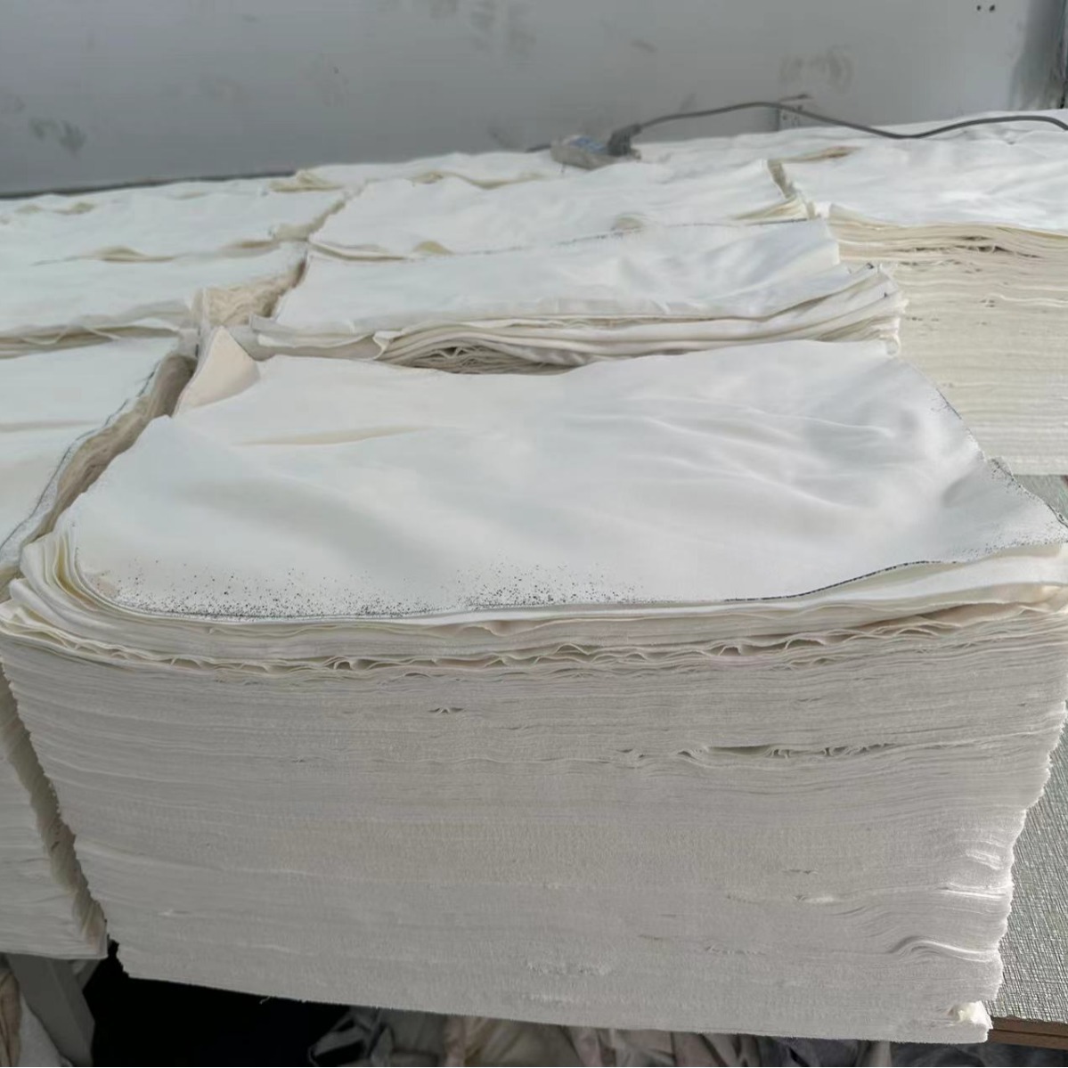 White [Off-White] Pure Cotton Regular Size Industrial Wiping Cloth Industrial Rag Absorbs Oil and Does Not Shed Lint