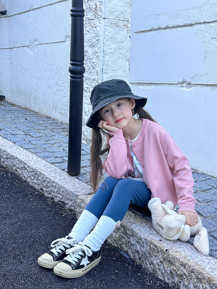 Aimo Beibei 2025 Spring and Autumn Girls Baby Korean Style Casual Embroidered Cherry Knitted Cardigan Sweater Jacket