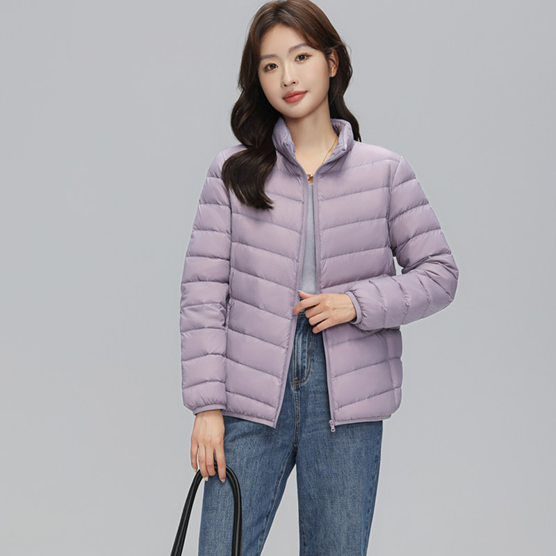 Lightweight down Jacket for Women, 2025 Autumn and Winter New Short Style, 90% White Duck Down, Winter Stand Collar, Slimming Casual Coat, Trendy