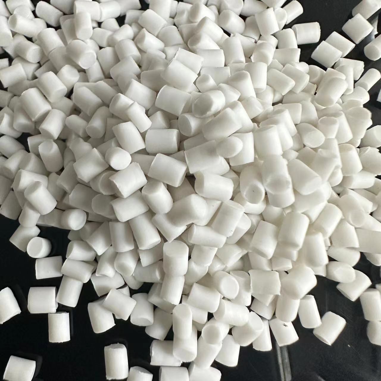 TPE TPR plastic hardness 50 degrees 55 degrees 60 degrees 65 degrees soft TPR particles TPR injection grade raw materials