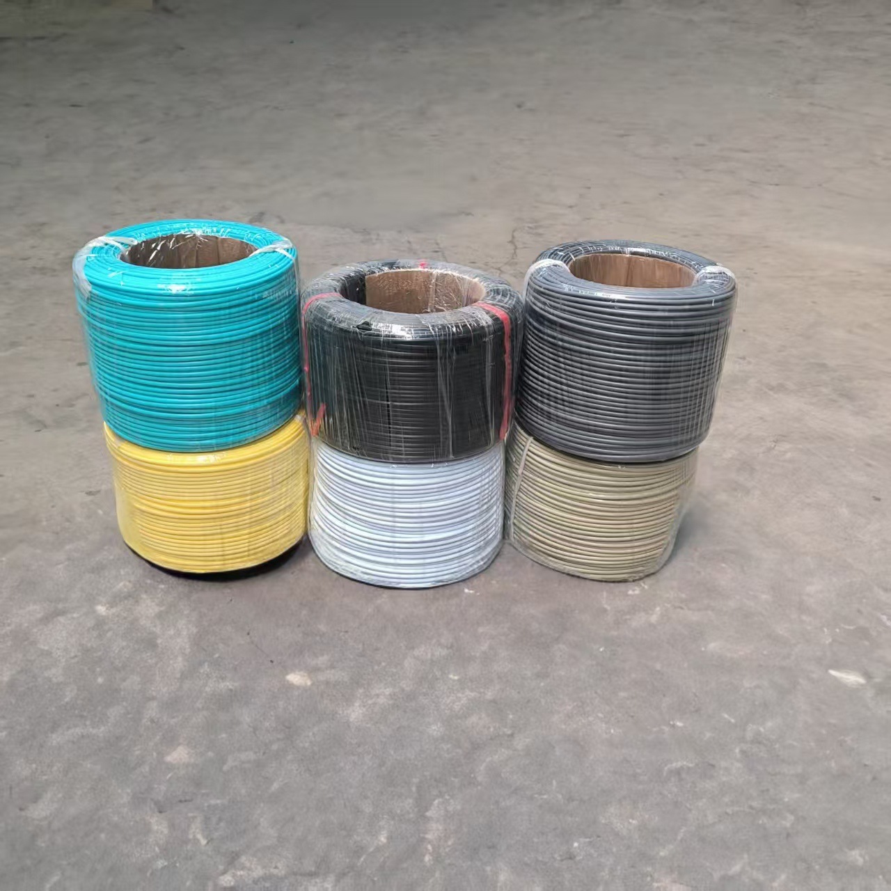 Pp Welding Rod Multi-Specification Pp Plastic Welding Rod Single Strand Triangle Pp Board Welding Rod Polypropylene Pp Beige Flame Retardant Welding Rod