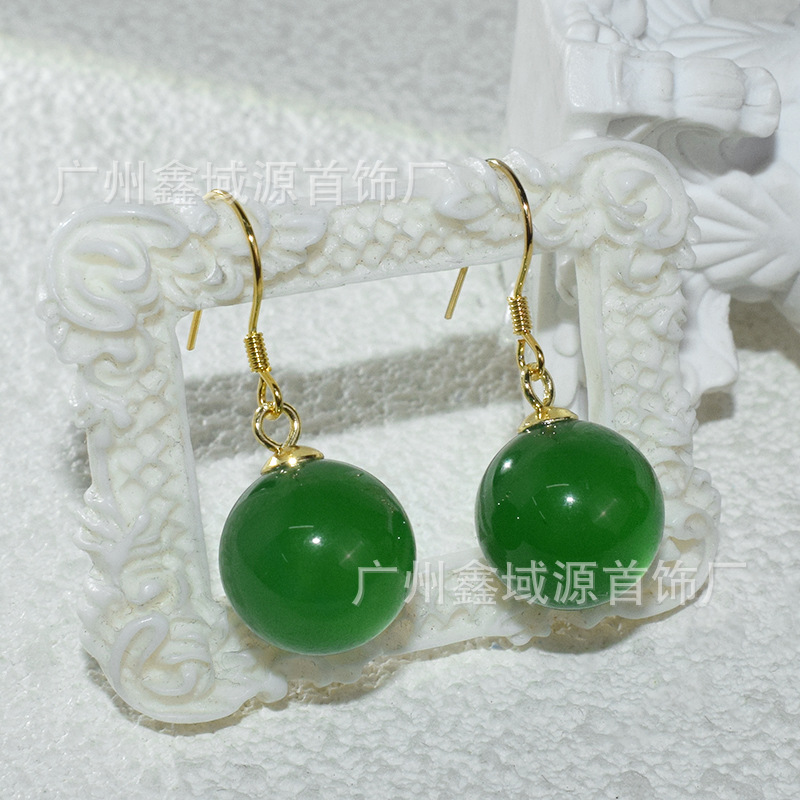 S925 sterling silver high quality natural green chalcedony ear hook simple versatile classic green agate earrings factory wholesale