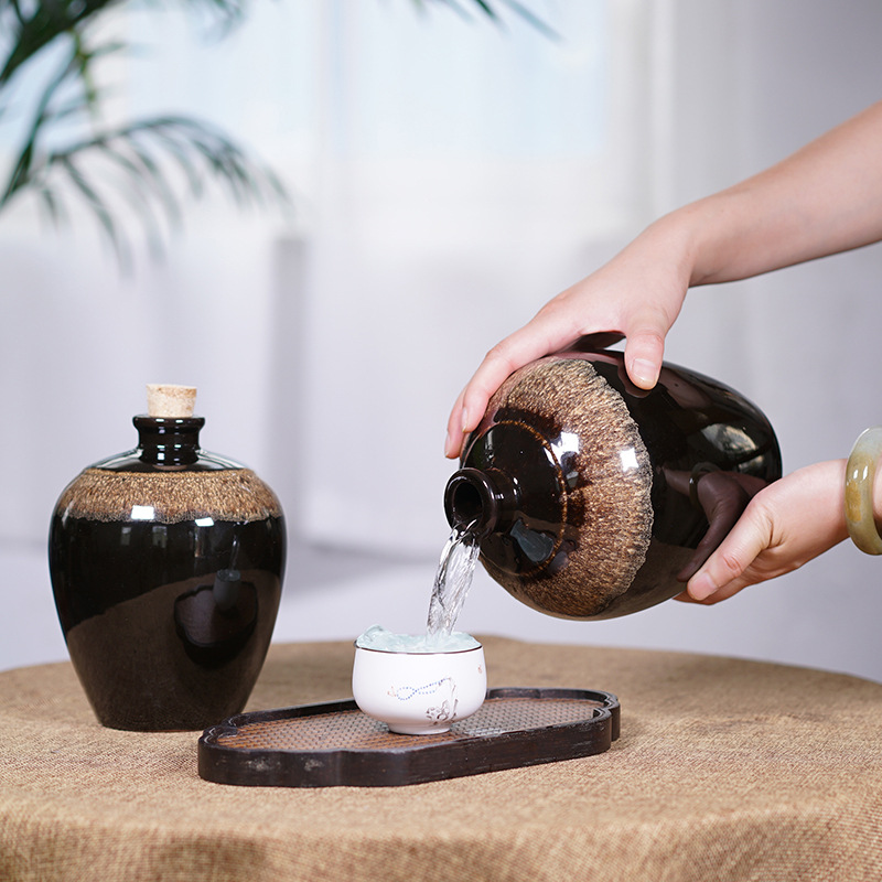 Yixing wholesale ceramic empty wine bottles 1kg 2kg 3kg 5kg 10kg earthenware jars antique wine jars coarse pottery wine jars