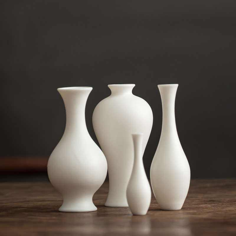 Mini Guanyin Jade Clear Bottle Simple White Porcelain Small Vase Tea Ceremony Ornaments Flower-arranging Zen Ceramic Hydroponic Flower-arranging