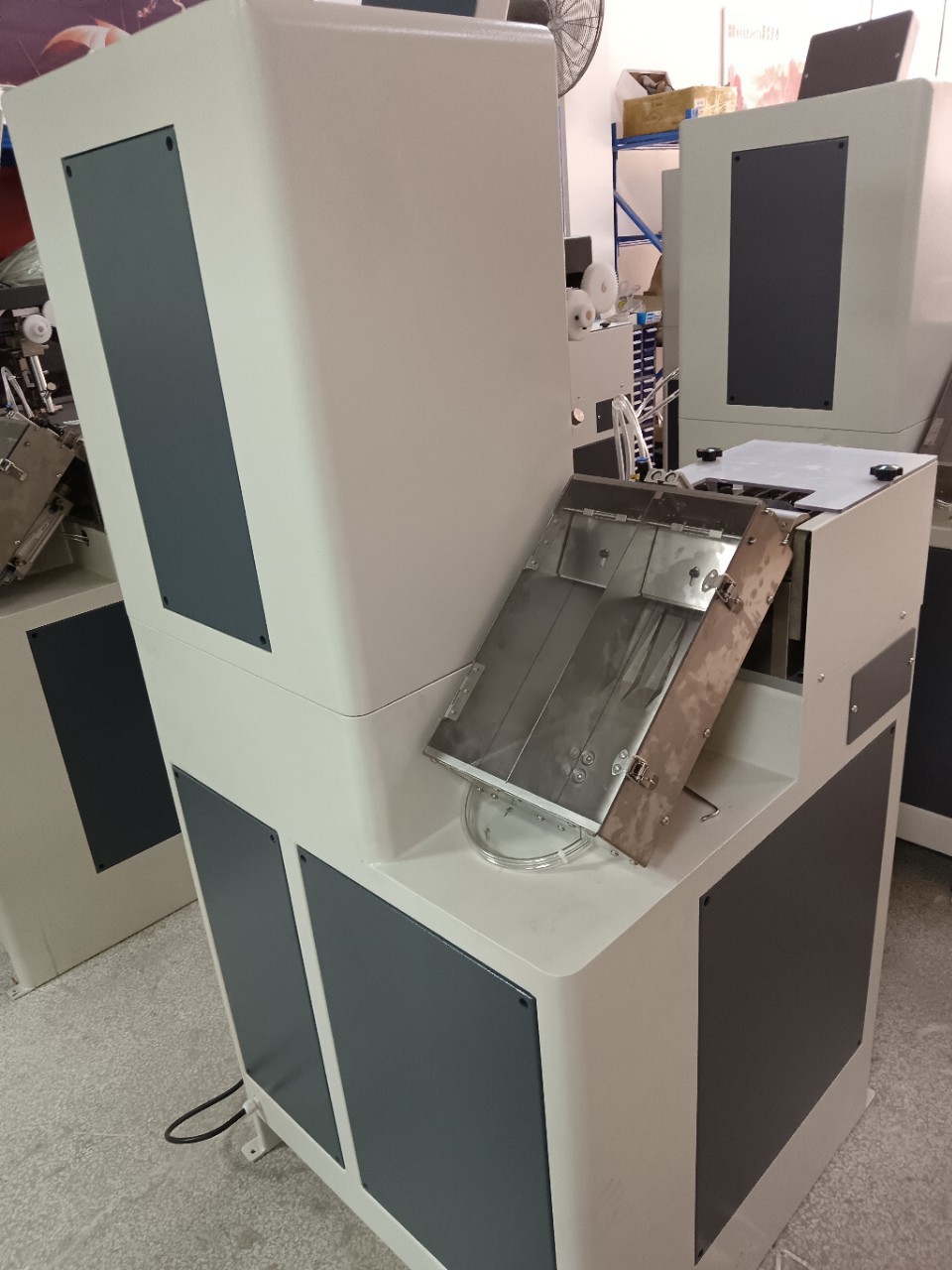 Factory Price Direct Sales Nail Screws for Shoes Making Nails Fully Automatic Computer Visible Nail and Follow Machine