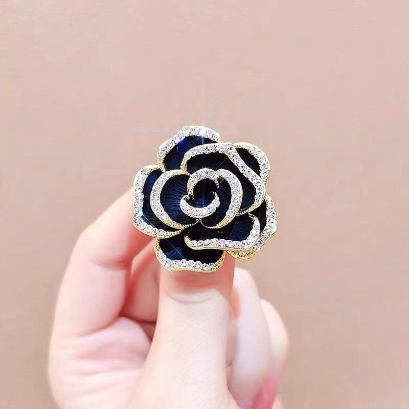 Small Fragrant Style Brooch Black Rose High-grade Camellia Red Corsage Women's Elegant Simple Clothes Suit Sweater Pin