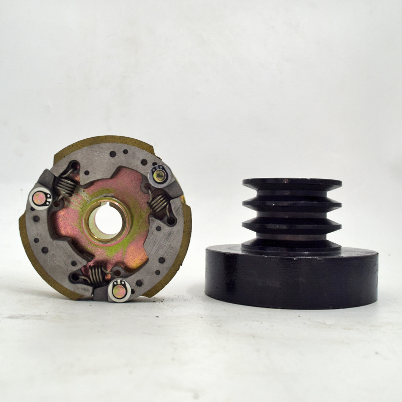 Gasoline diesel single cylinder engine pulley clutch assembly 152 168 170 173 178 188