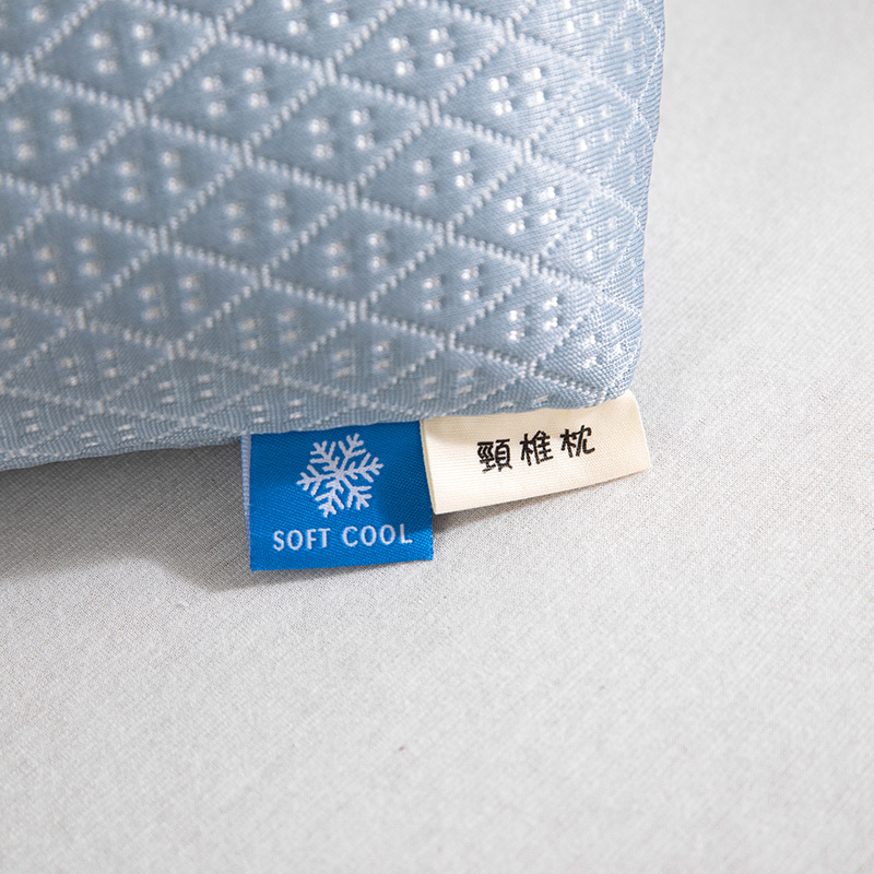 New Full Buckwheat Pillow Summer Cool Bone Buckwheat Pillow Hard Pillow Nap Neck Pillow Triangle Waist Pillow Wholesale