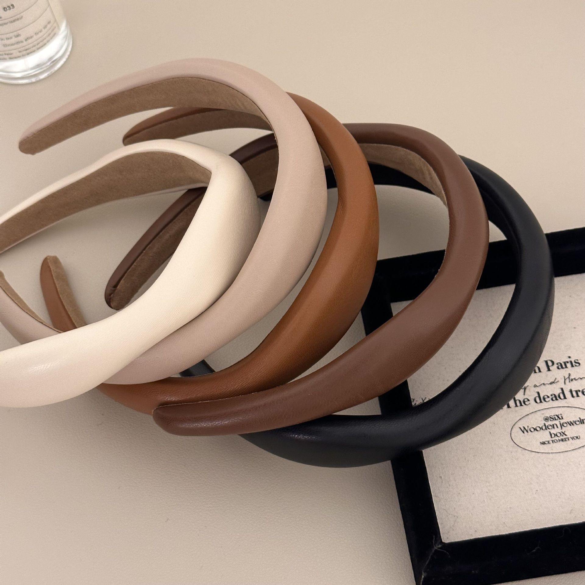 Новая французская стильная ретро нерегулярная кожаная повязка на голову для женщин, осень и зима, простая повязка для умывания