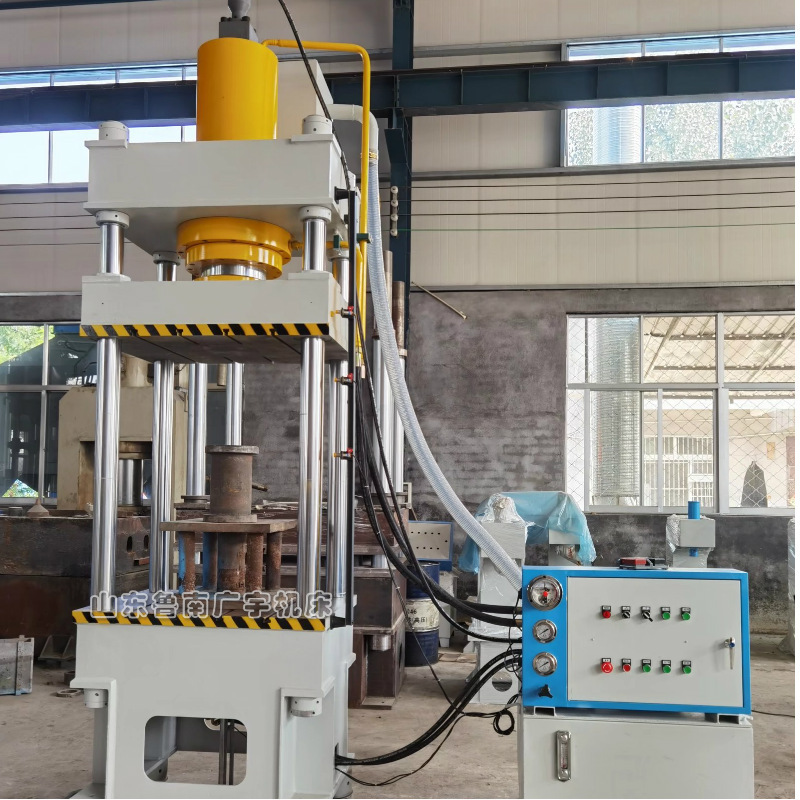Source Manufacturer Electric Small Three-Beam Four-Column Hydraulic Press 100 Tons 200 Tons 315 Tons Stainless Steel Mold Stretching
