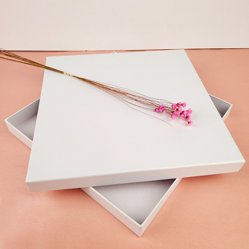 White gift box scarf scarf heaven and earth cover packaging box blank carton companion gift box hard box wholesale in stock