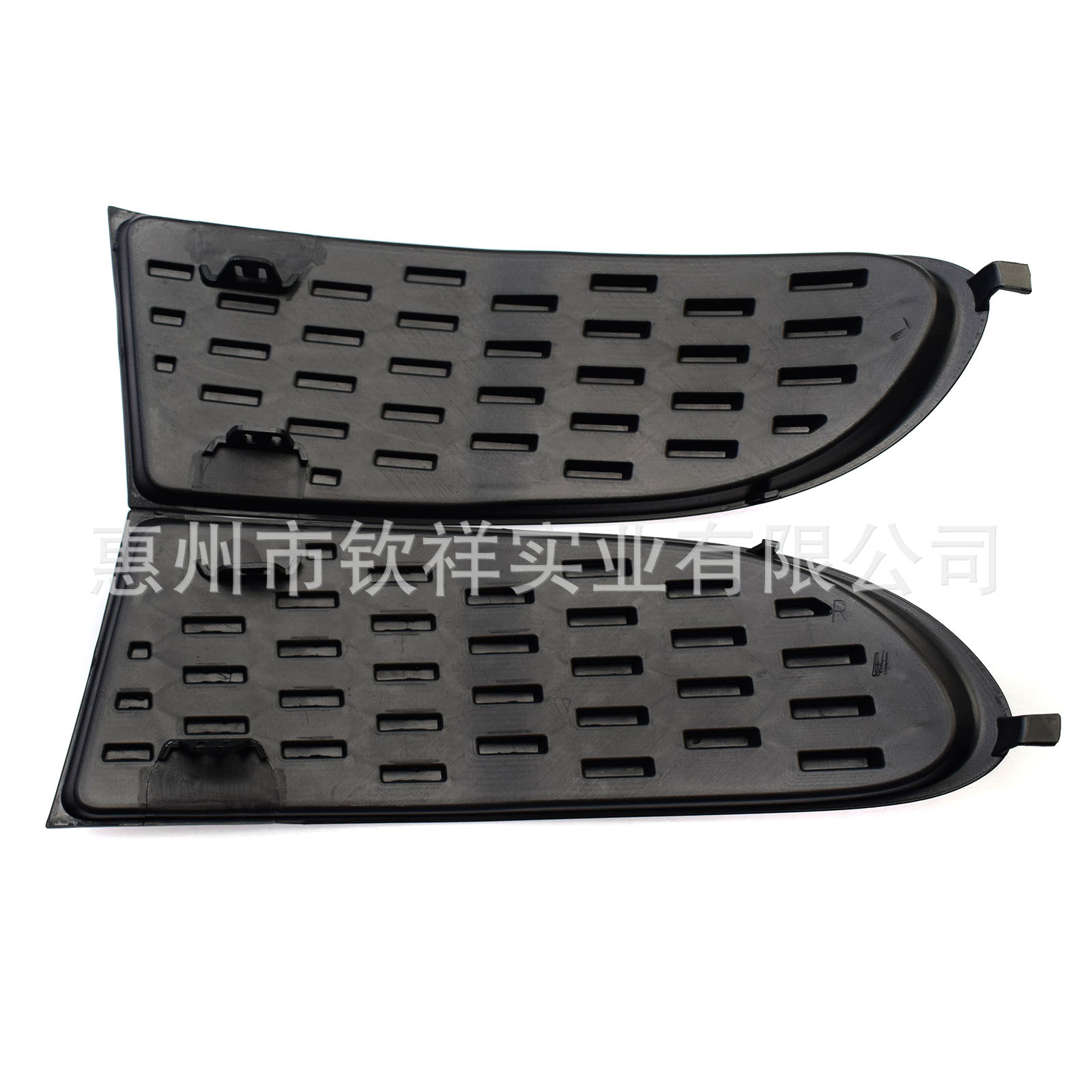 Suitable for Dodge 11-20 Coolway front bumper fog lamp cover under the grille lamp frame daylight lamp decorative frame