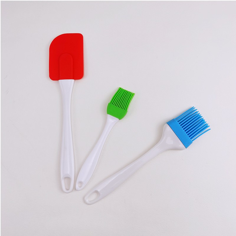 Spot silicone scraper silicone oil brush large small cream scraper silicone oil brush four-piece baking tool set