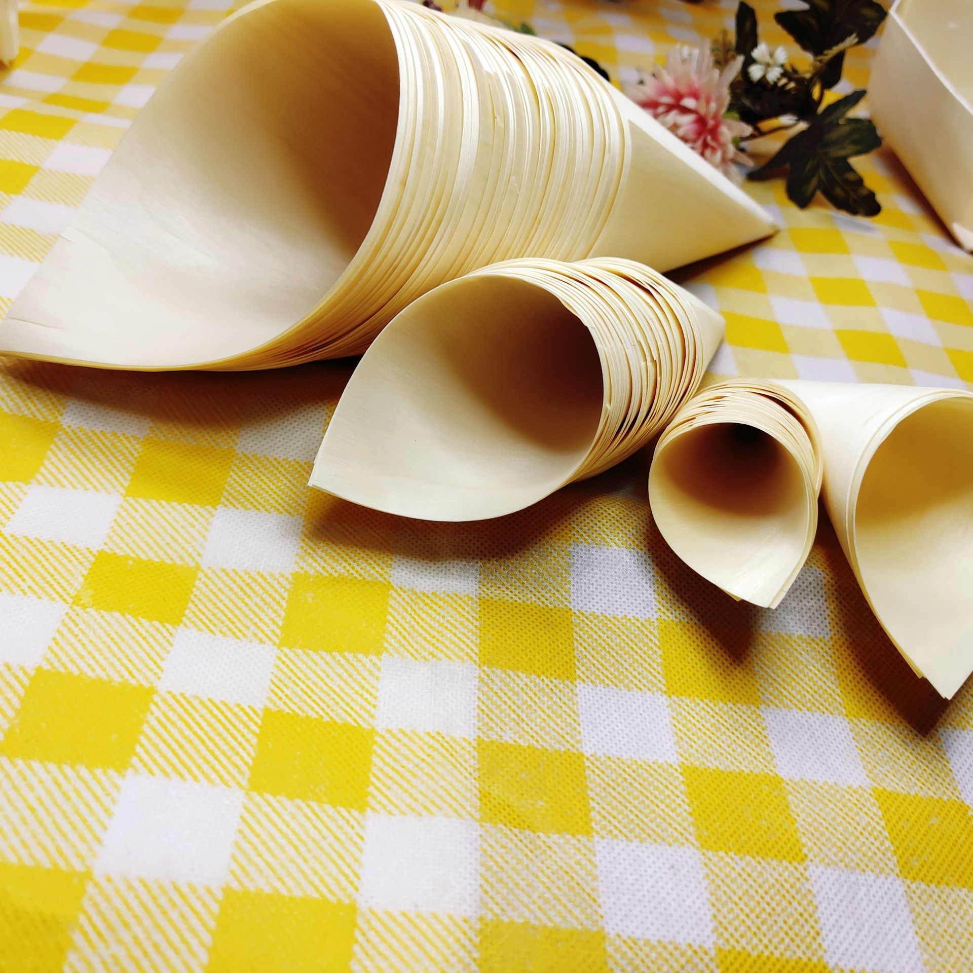 Factory Supply Disposable Wooden Roll Wooden Egg Roll Container Corn Cup Wooden Ice Cream Bucket