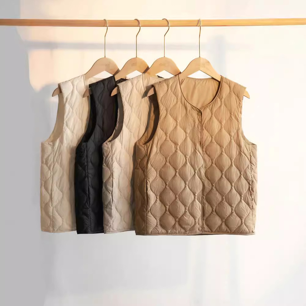 Spot 2025 Small Plaid Women's Vest Collarless Women's Light V Neck Inner Wear Waistcoat Vest Inner Coat Companion