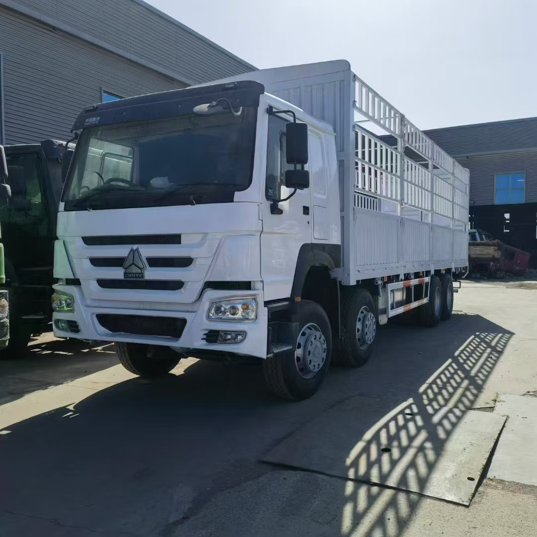 Traction Howo Tx New Howo Right Cab 375 Horsepower Howo Earth Transport Truck