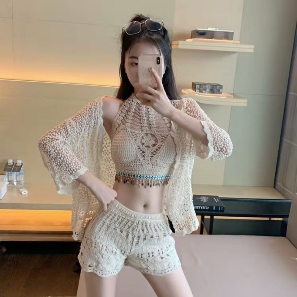 Three-piece openwork cardigan jacket + temperament condole belt hot spring swimsuit + foreign style shorts Fashion suit slim