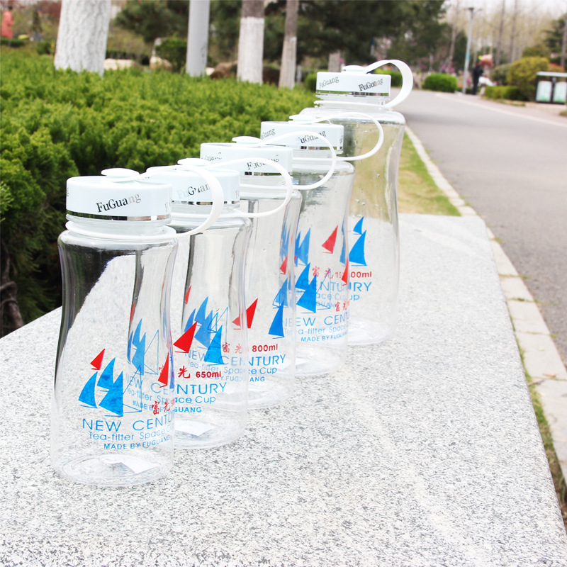 Fuguang Thickened Large Capacity Food Grade Plastic Space Cup Outdoor Kettle for Men and Women Portable Strainer Explosion-Proof Cup