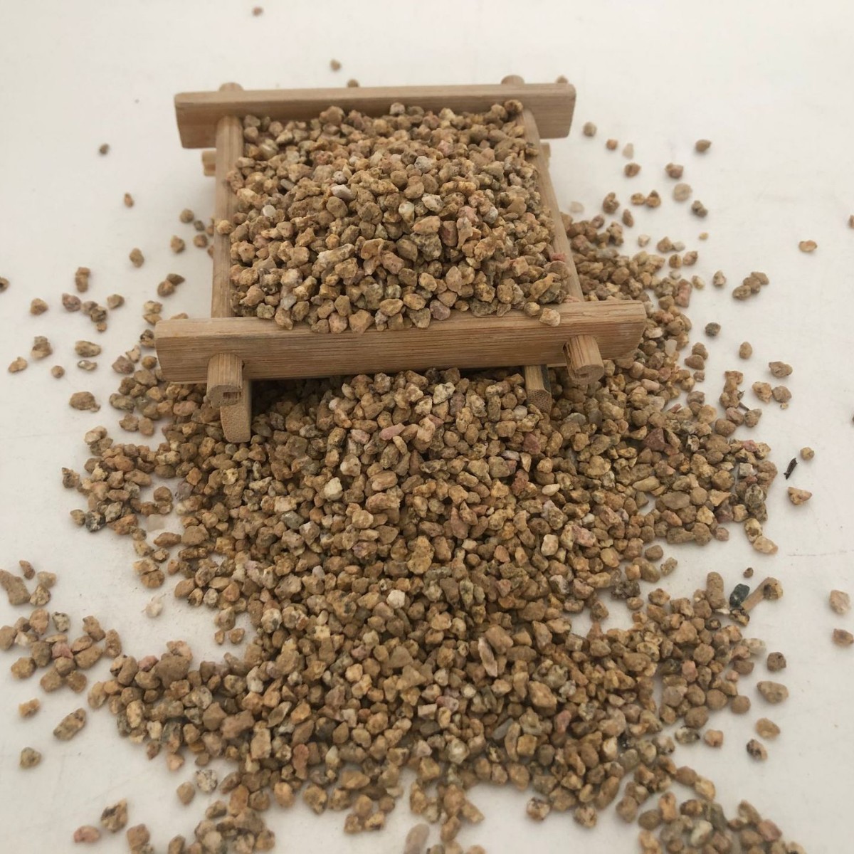 Gold Maifan Stone Water Treatment Chinese Maifan Stone Fleshy Planting Aquaculture Gold Maifan Stone Regulates Water Quality