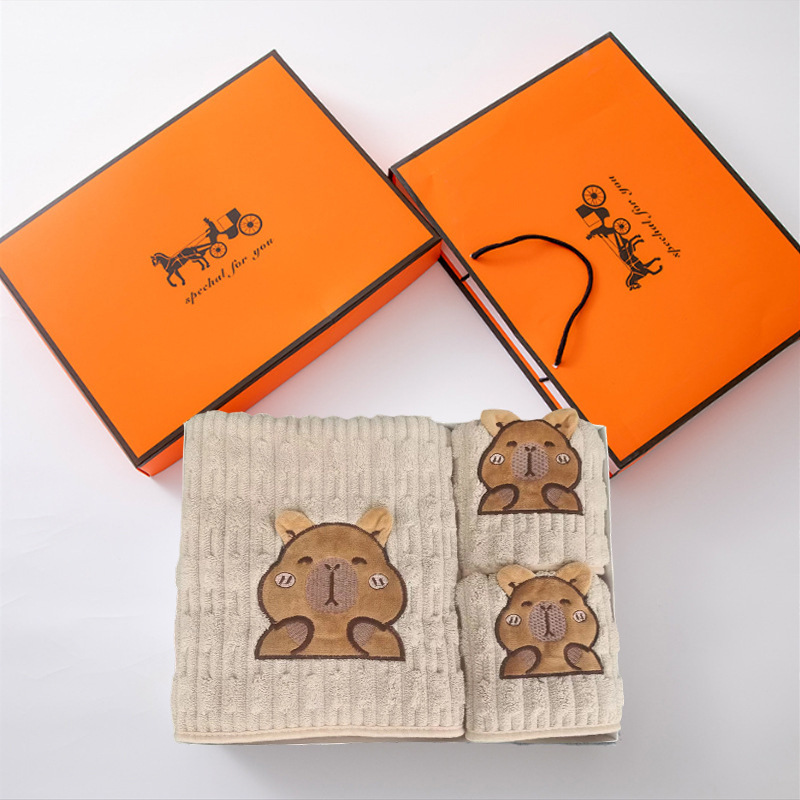 Coral fleece bath towel gift box set kapibala dry hair hat towel gift box wedding gift companion gift wholesale