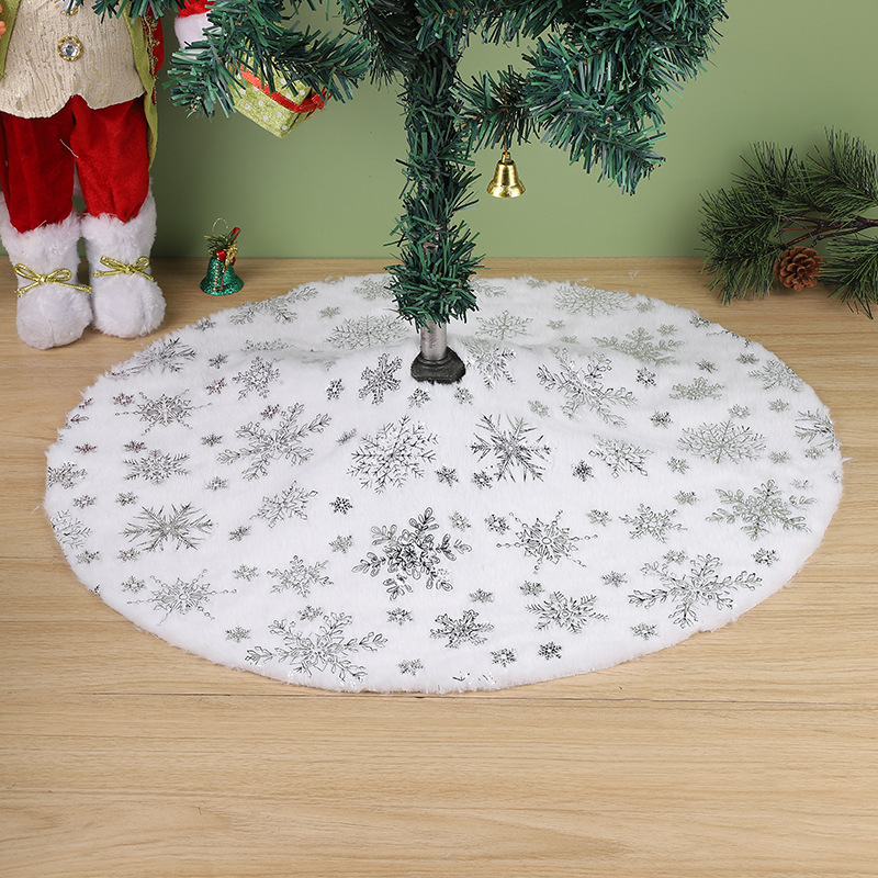 Cross-border snowflake Christmas tree skirt decoration holiday supplies plush long wool pure white multi-color tree skirt Christmas party