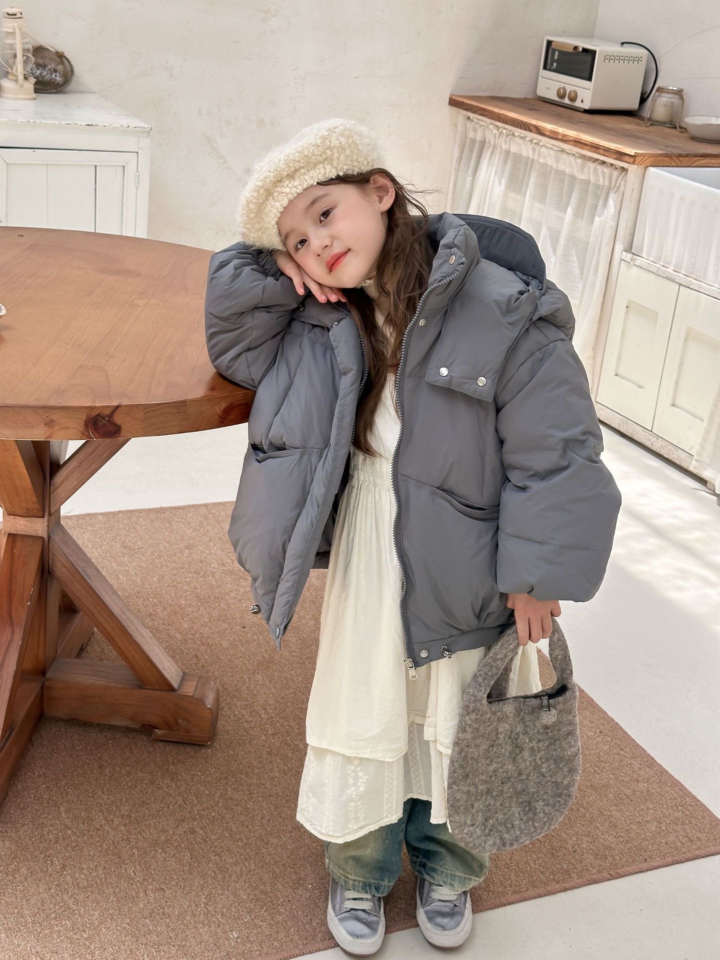 2025 Kidsren's New Winter Style Medium and Large Kidsren's down Jacket Boys and Girls White Duck down Thickeneded Warm Short Style Trendy