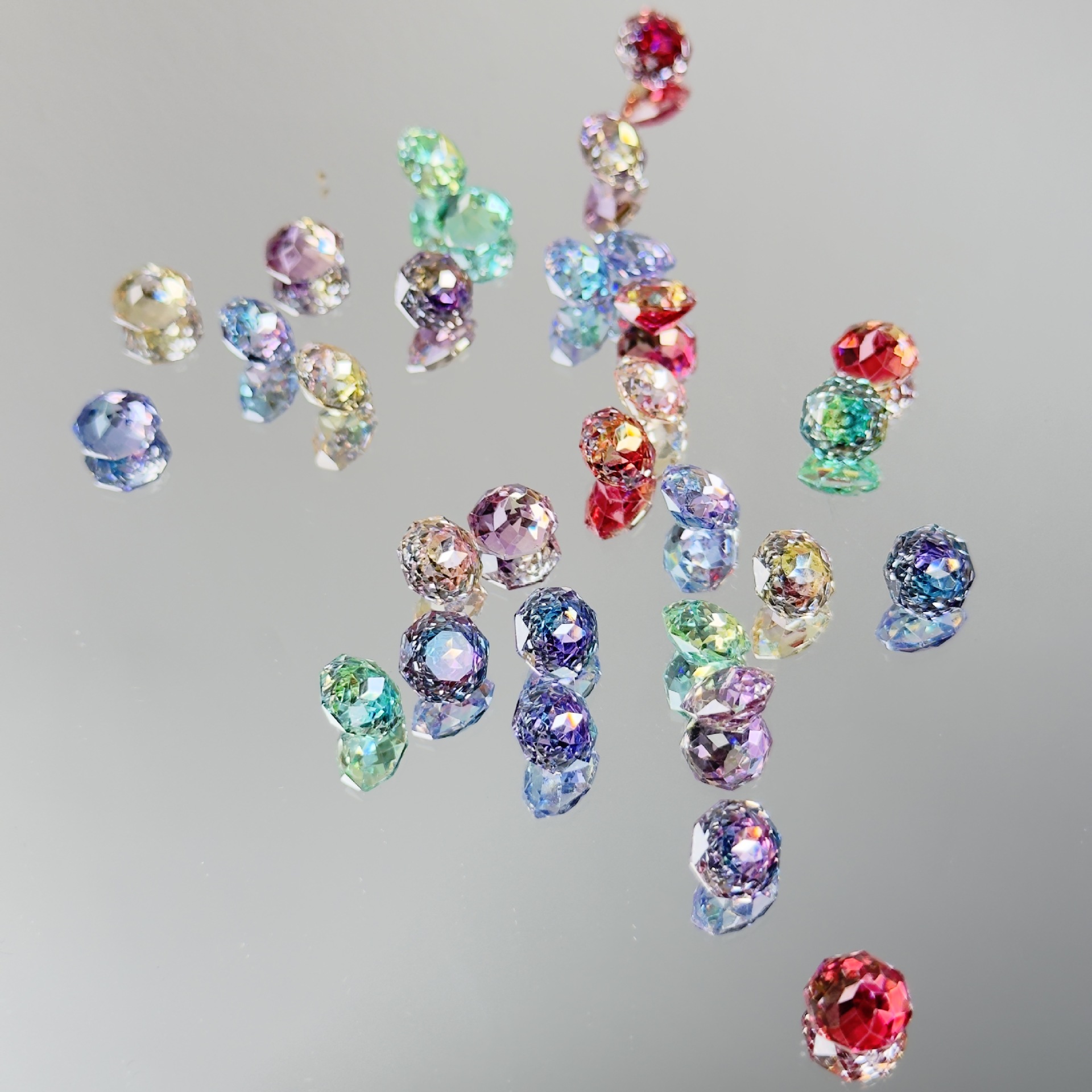 Factory Direct Sales Germanium Heart Coated Gradient Rose Cut Bare Stone Ear Bone Nail Raw Stone 5A Zircon